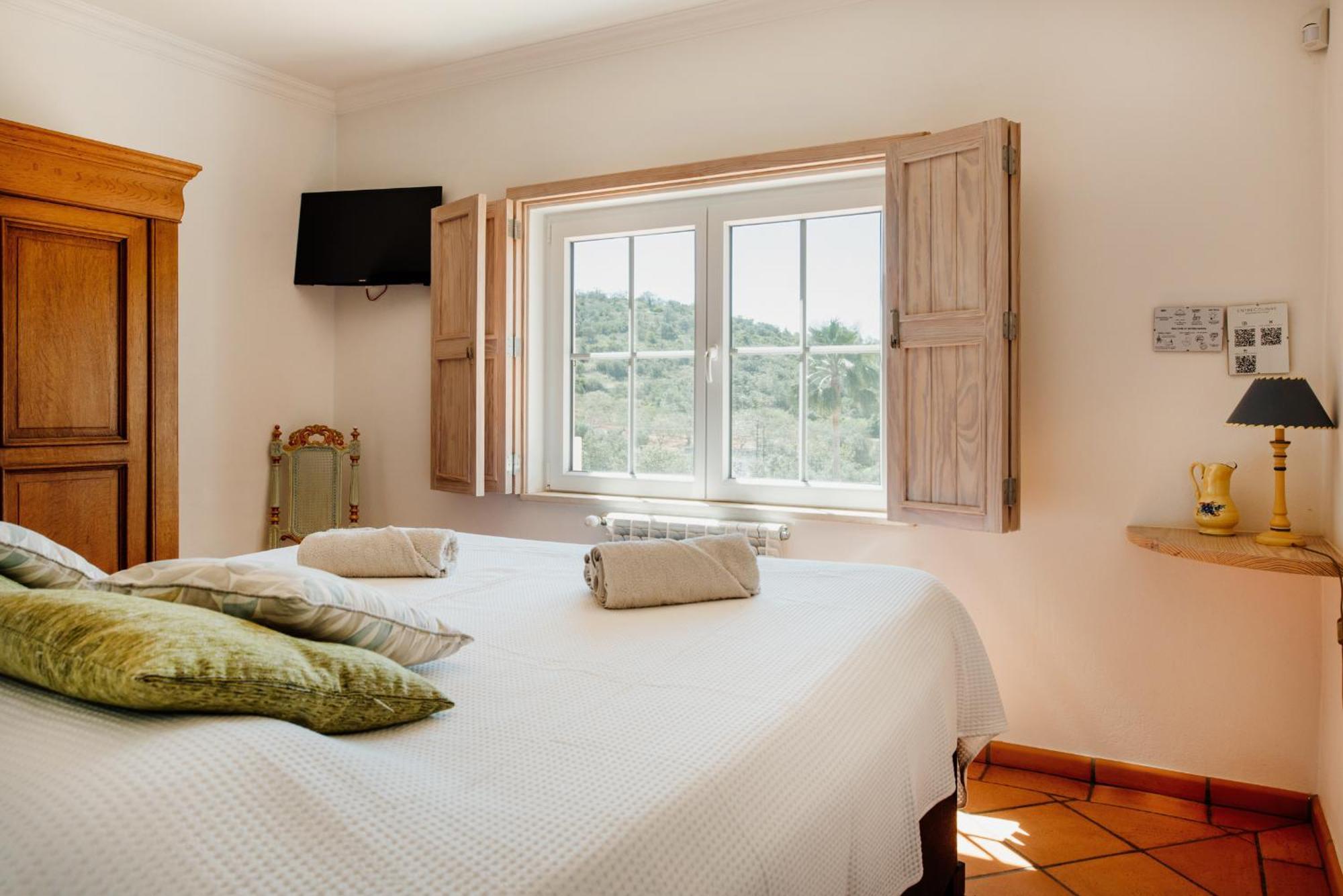 B&B Entrecolinas Paderne  Eksteriør billede